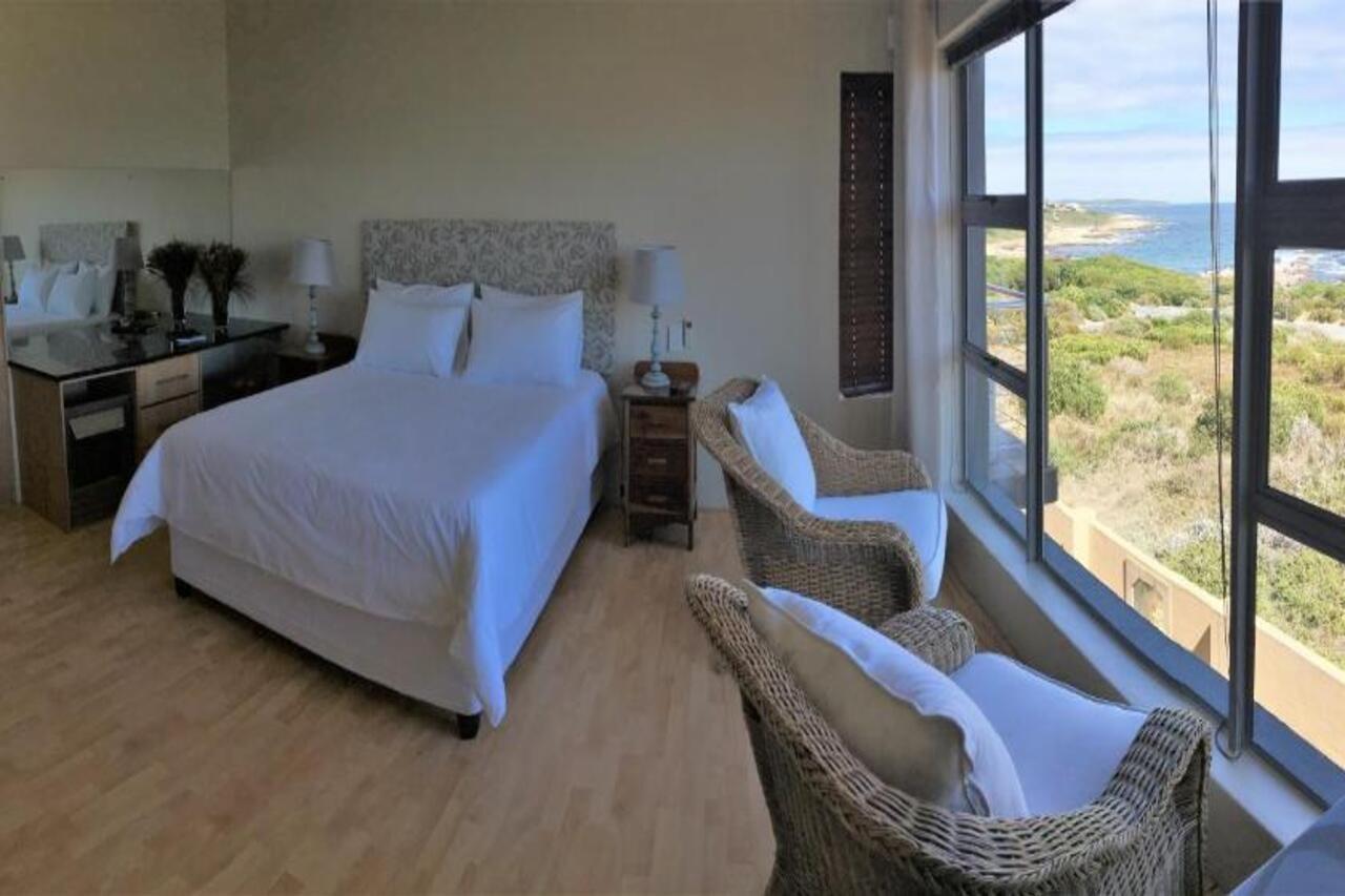Marine 5 Boutique Hotel Gansbaai Exterior foto