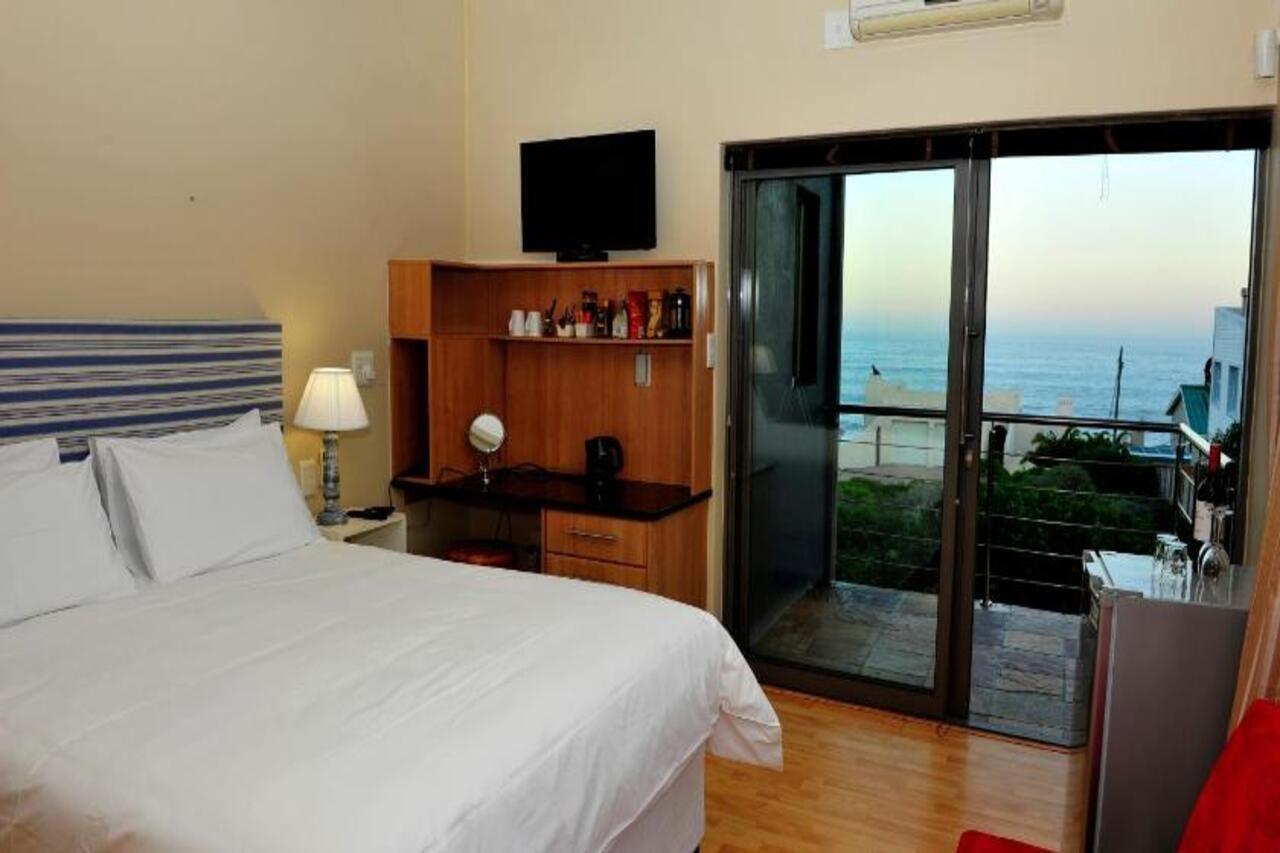 Marine 5 Boutique Hotel Gansbaai Exterior foto